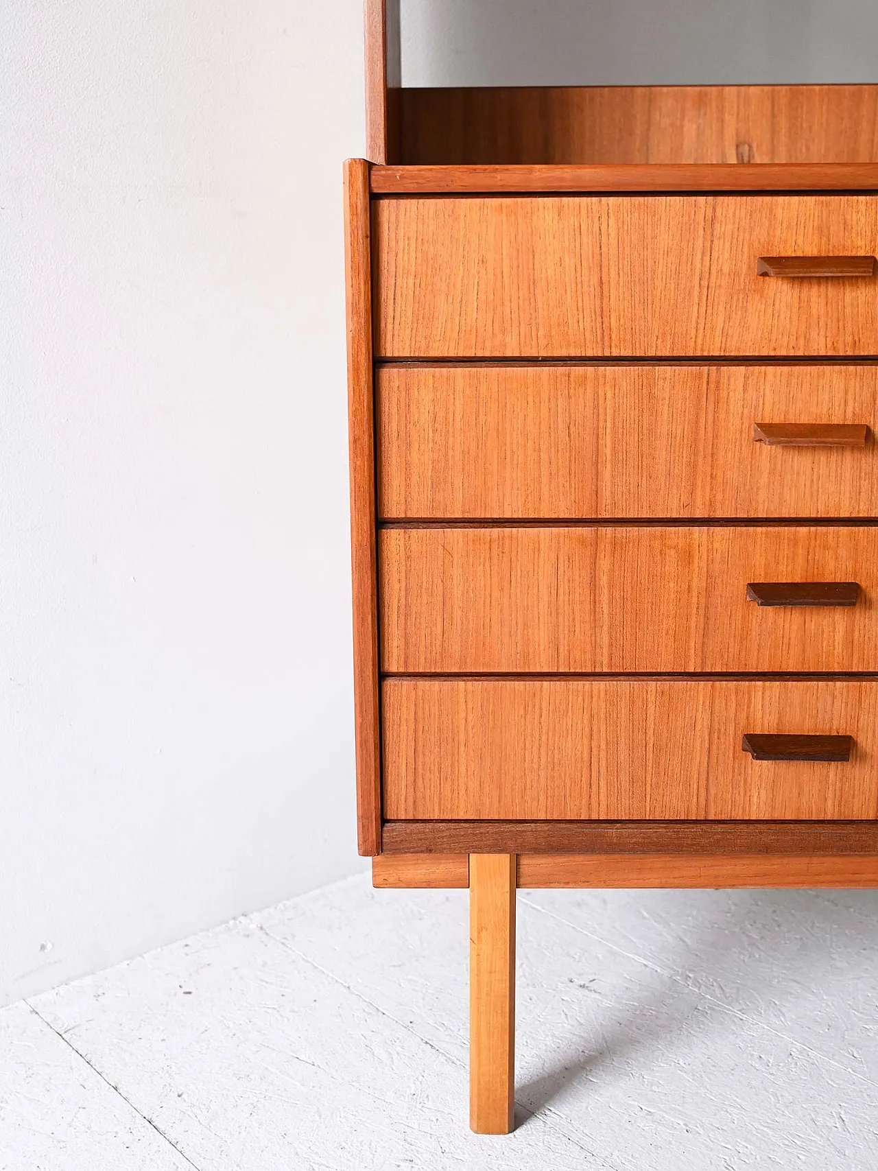 Teak bookcase with drawers 6