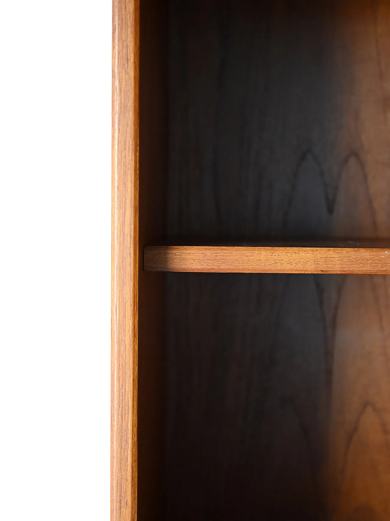 Credenza scandinava con vetrinetta 7