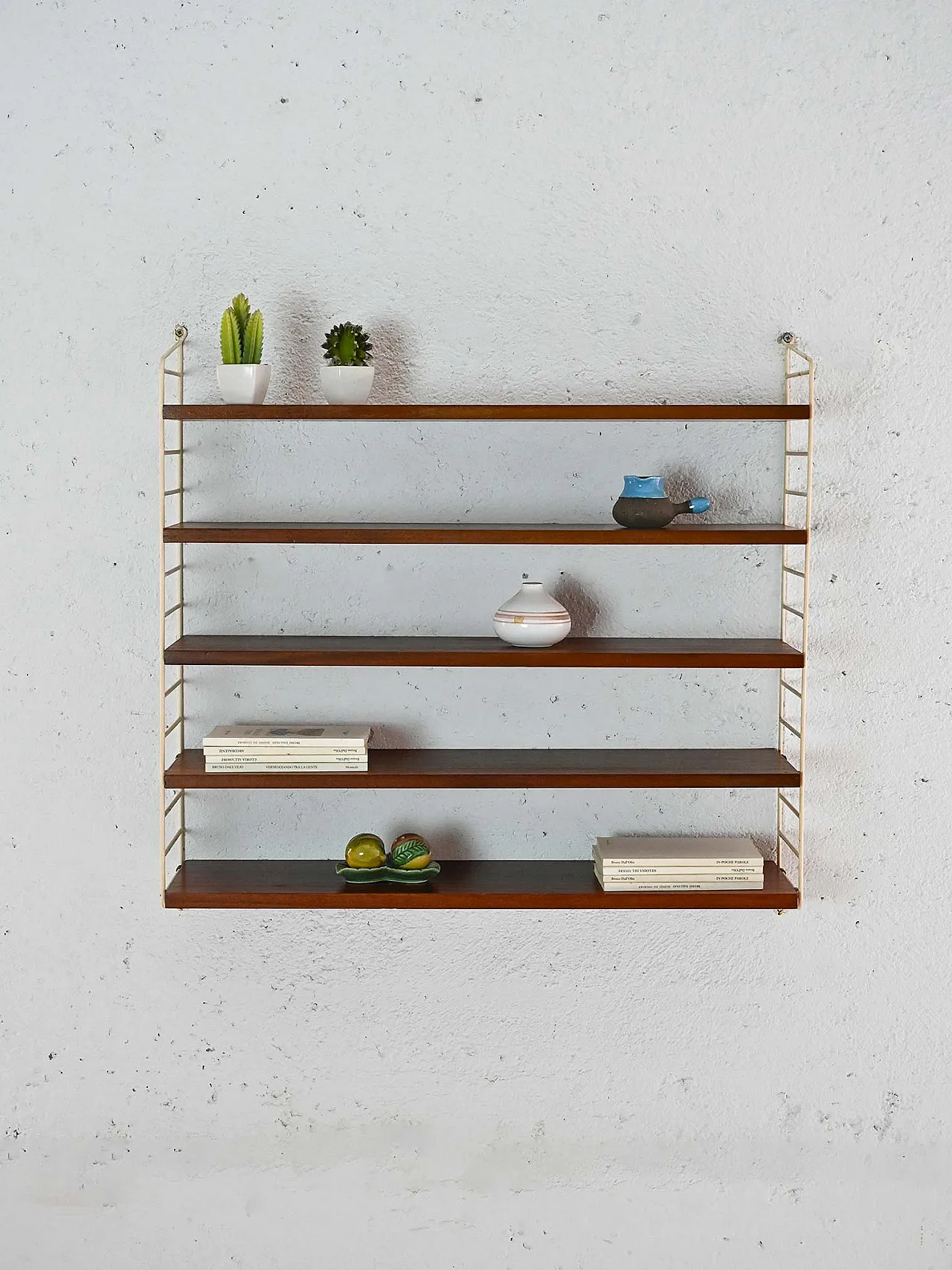 Vintage shelves 1