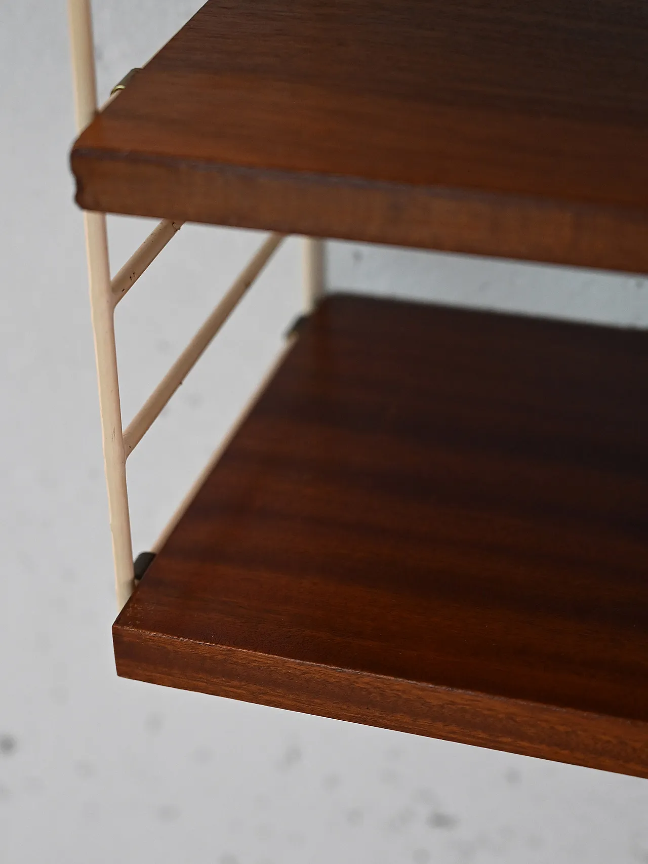 Vintage shelves 7