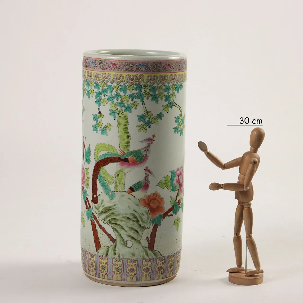 Vaso cilindrico in porcellana con fenici e motivi floreali, anni '70 2