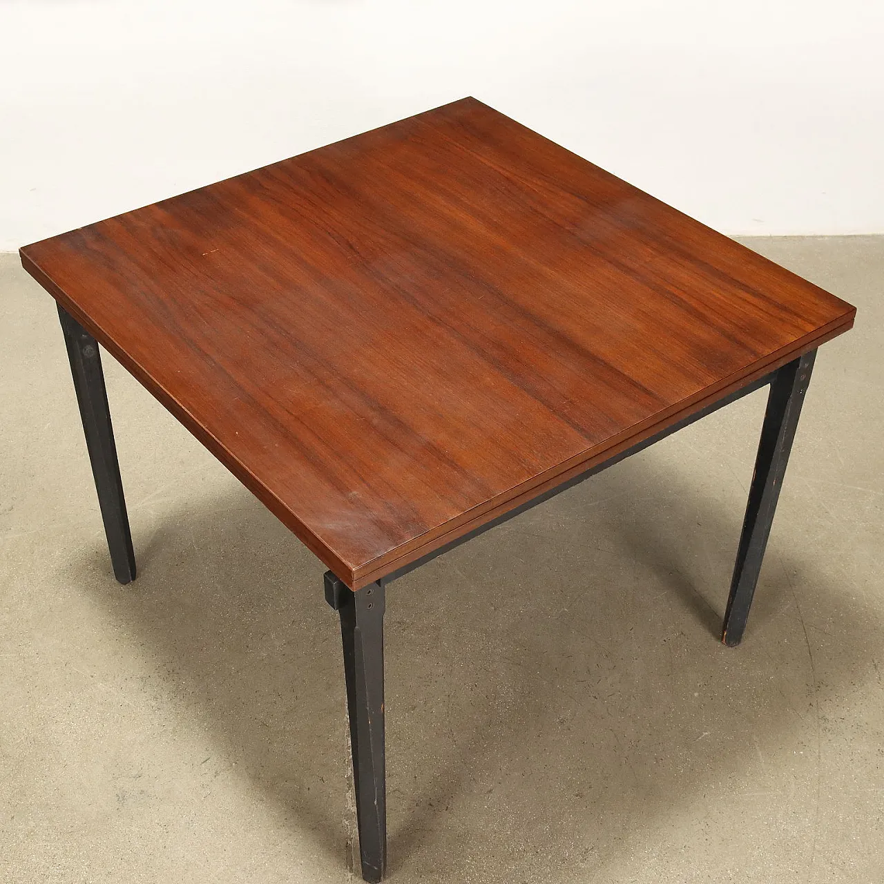 Tavolo allungabile con piano in jacaranda e struttura in legno tinto ebano, anni '60 5