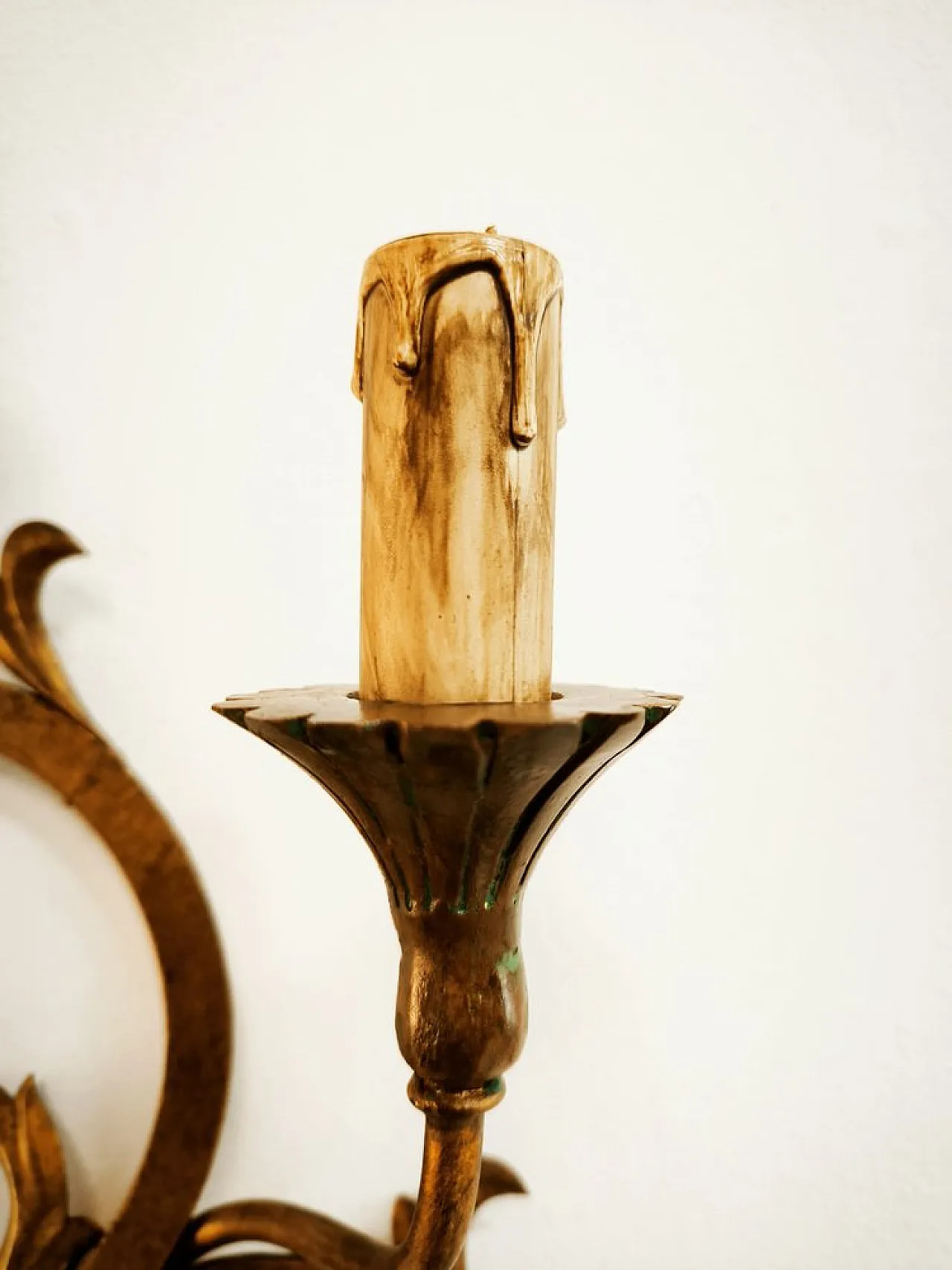 Applique in ferro battuto con pergamene di Palladio, anni '60 17