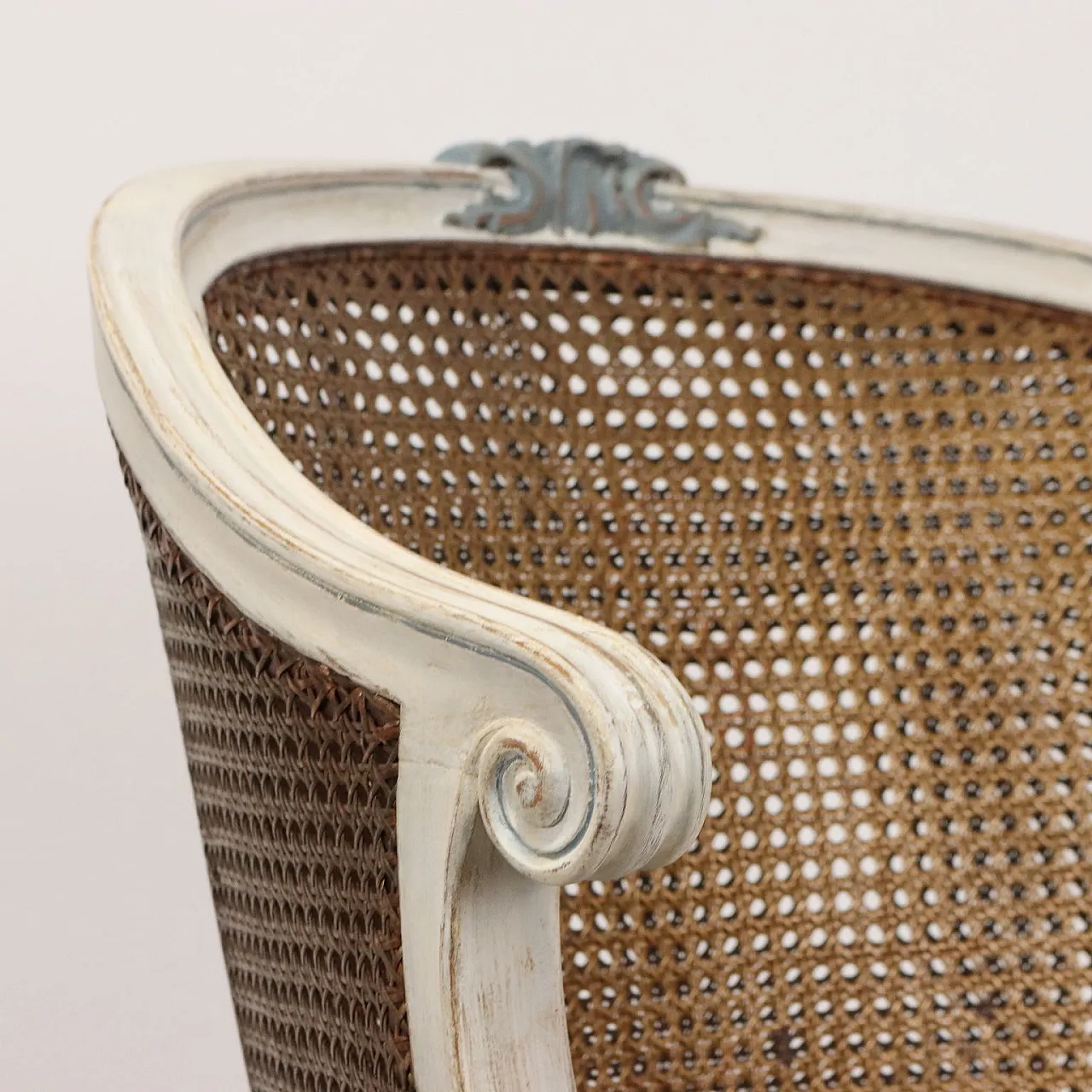 Poltrona in stile barocco laccata in noce, primo '900 4