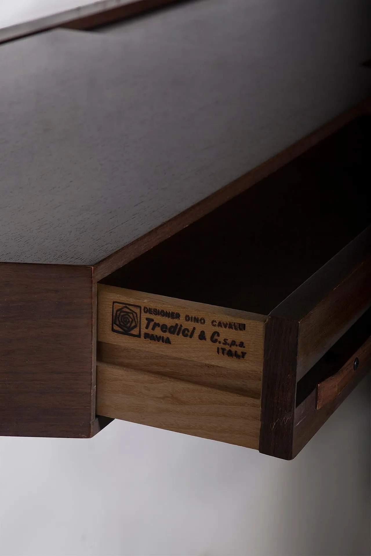 Consolle da parete in legno di Dino Cavalli, anni '60 10