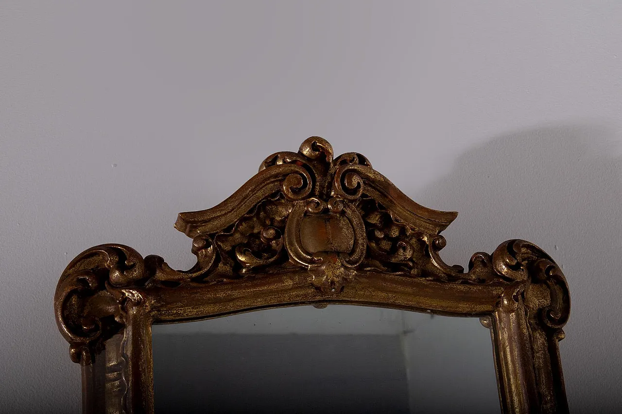 Mirror with gilded wooden frame, 18th century 9