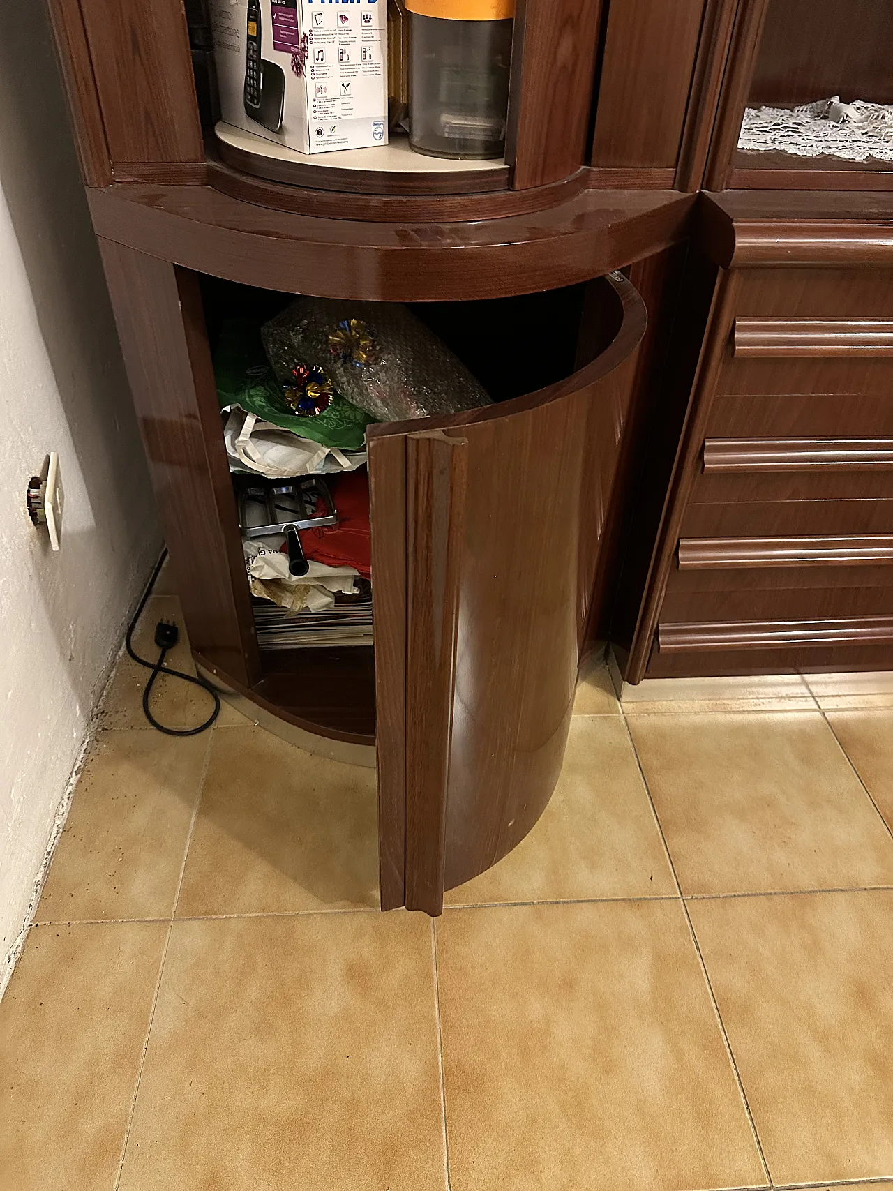 Mobile con vetrina bar in palissandro, anni ‘70 7