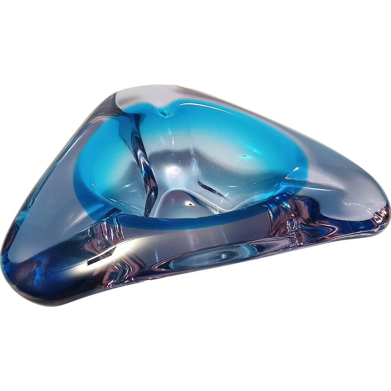 Triangular blue Murano glass bowl, 70s 9