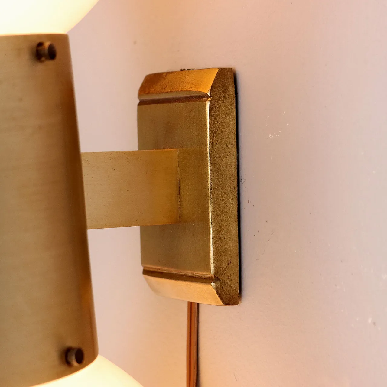 Wall lamp in chrome-plated aluminium and glass, late 20th century 5