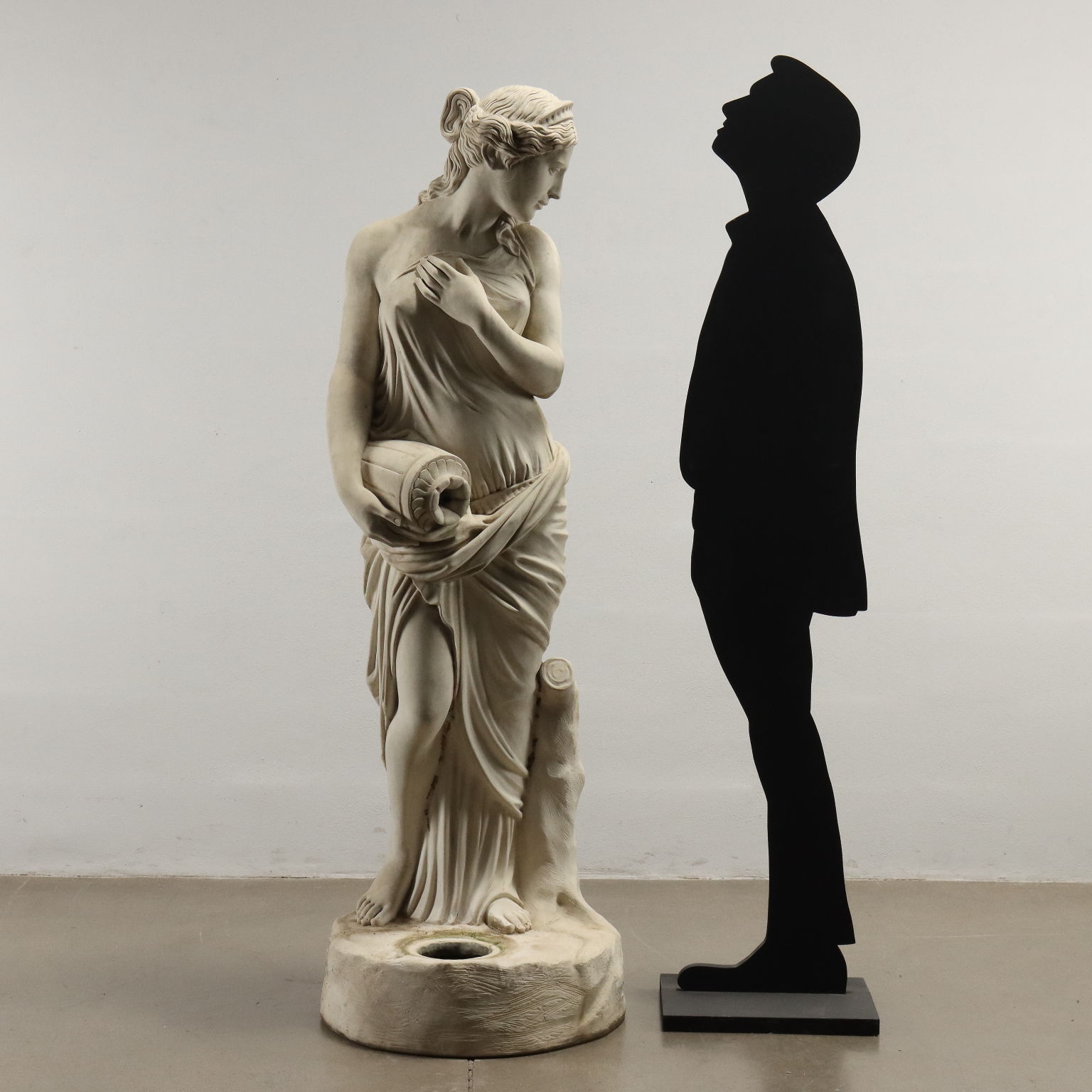 Dal Torrione, Venus at the spring, synthetic marble sculpture