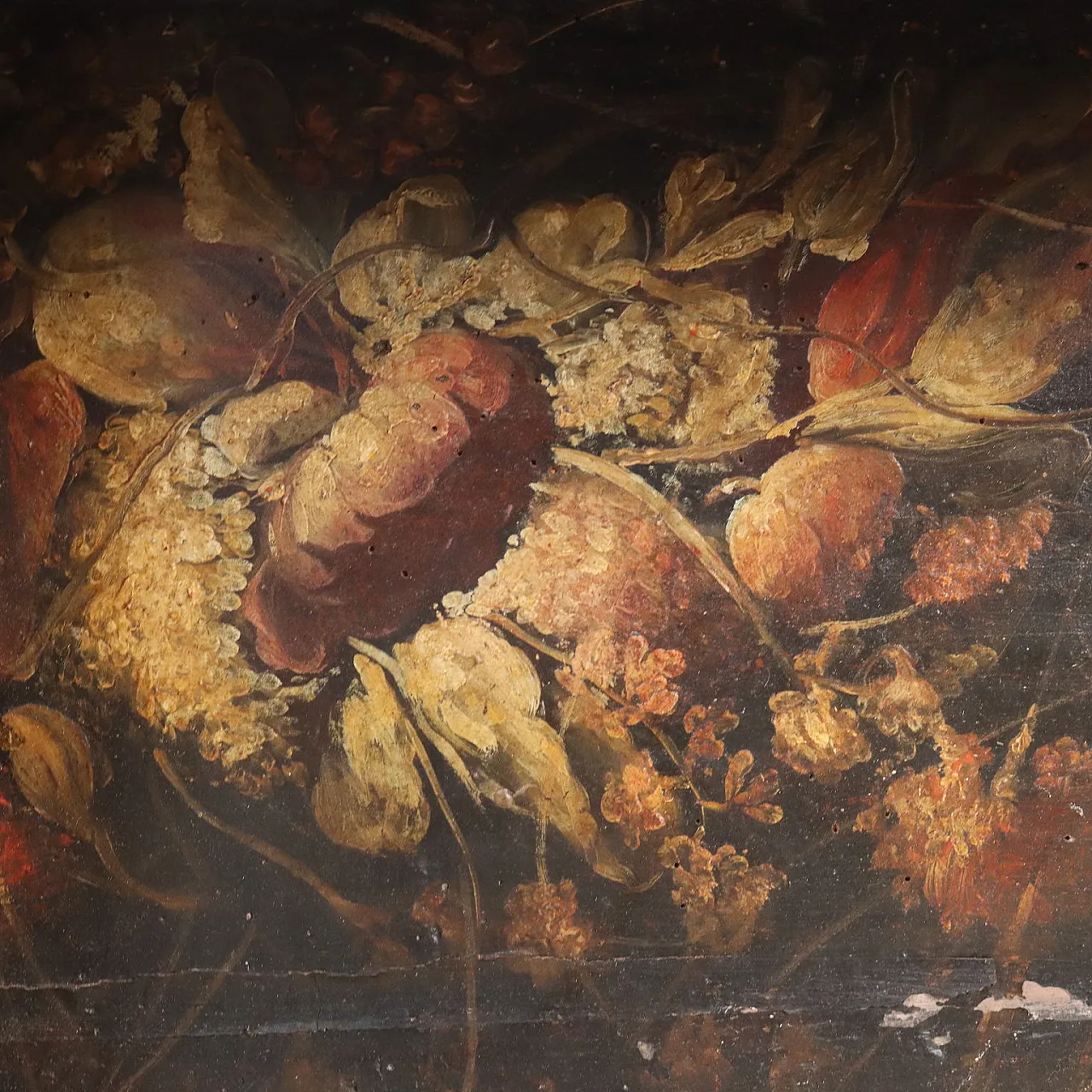 Walnut case painted with floral depictions, 18th century 4