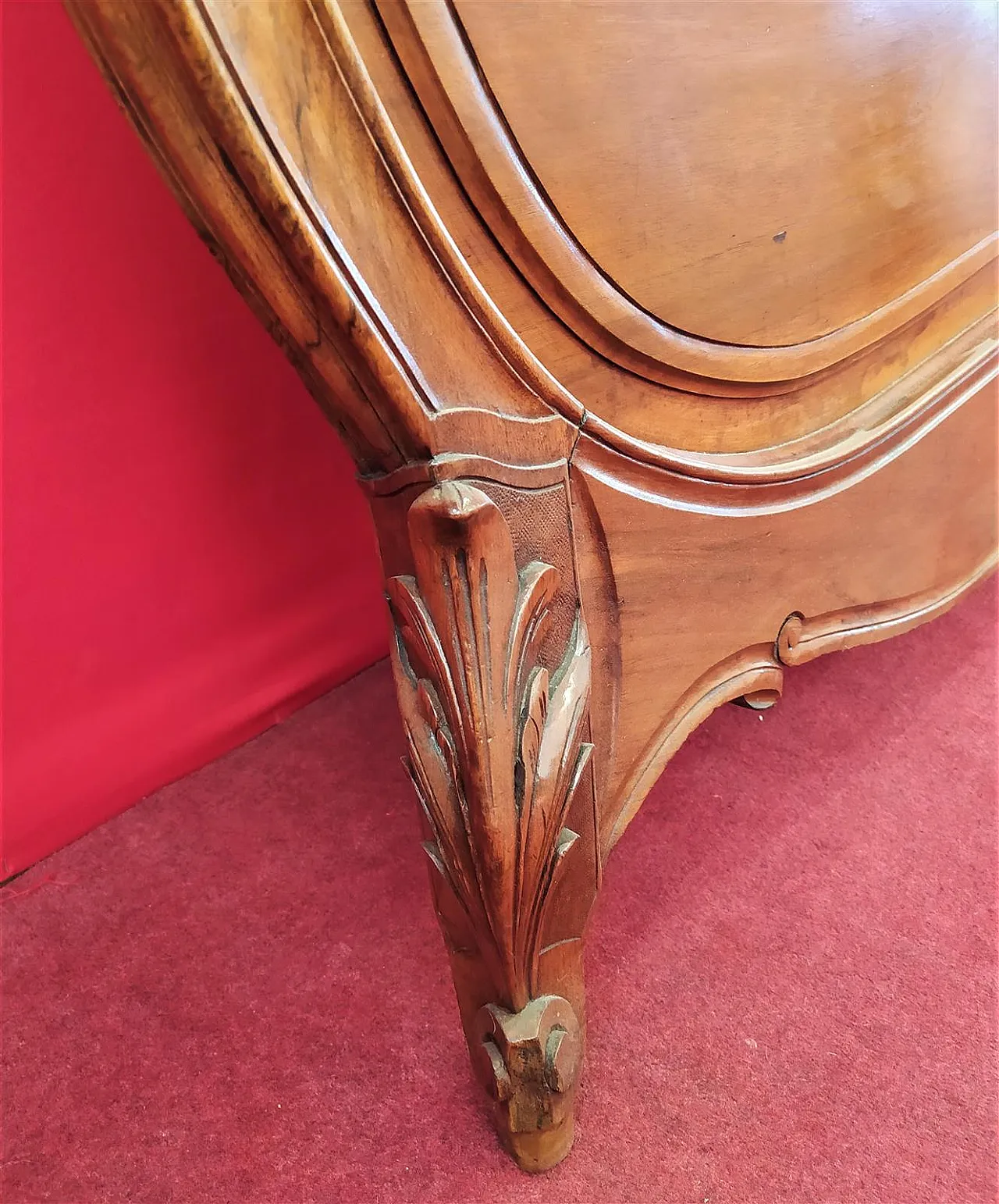 Liberty bed in carved wood, 20th century 6