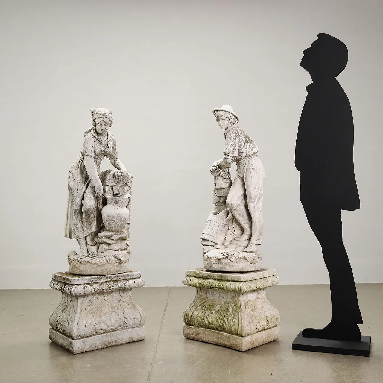 Coppia di statue di popolani in graniglia, inizio '900 2