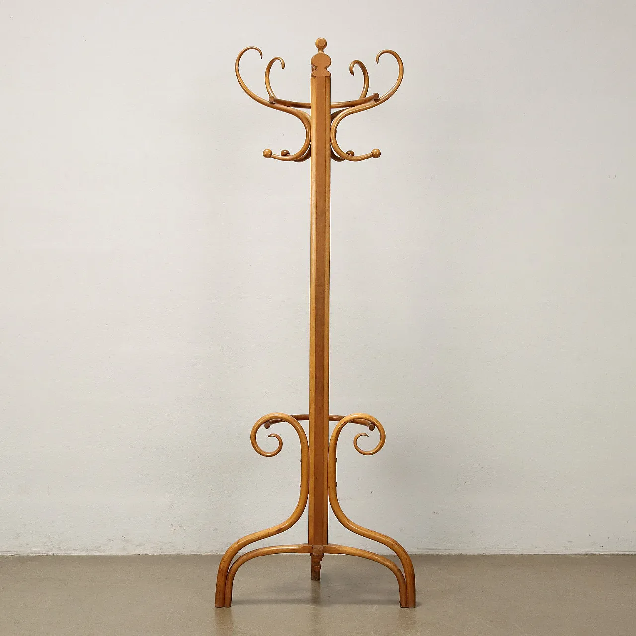Clothes stand in curved beechwood by Fischel, late 19th century 6