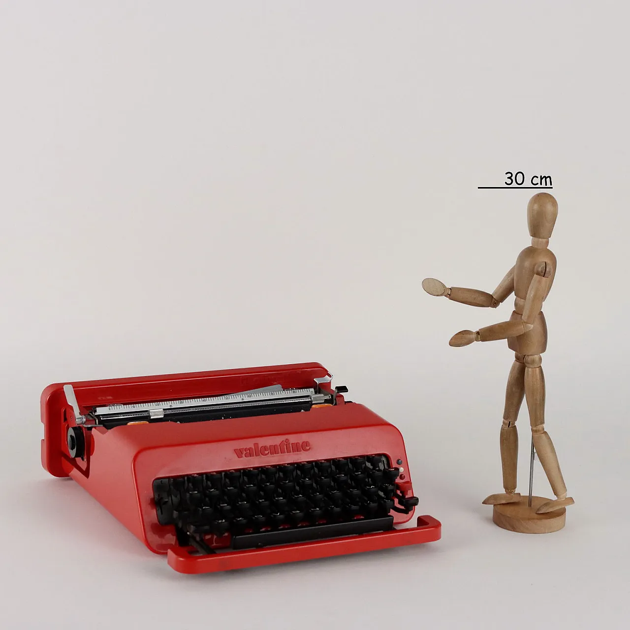 Olivetti Valentine Typewriter Vintage Design Ettore Sottsass 1960s 3