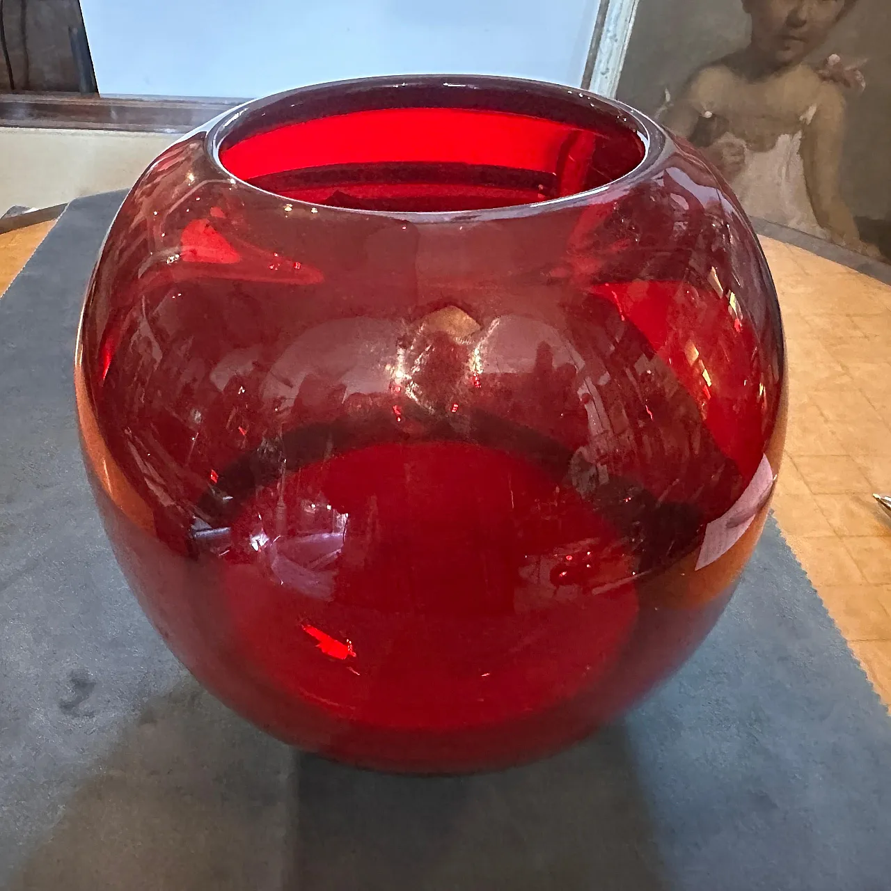 Vaso sferico in vetro di Murano in stile Carlo Moretti, anni '90 6