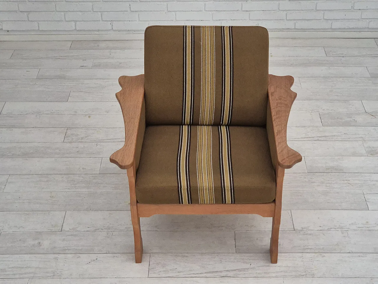 Danish club chair, 70s 3