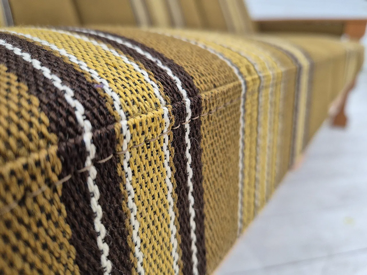 Danish 3 seater sofa furniture wool, 70s 7