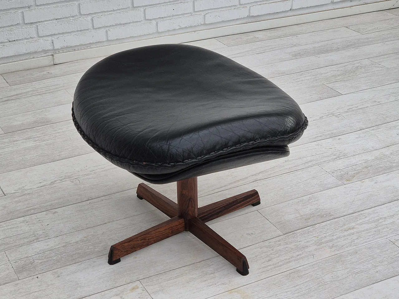 Adjustable and swivelling footstool by Madsen & Schubell, 1970s 10