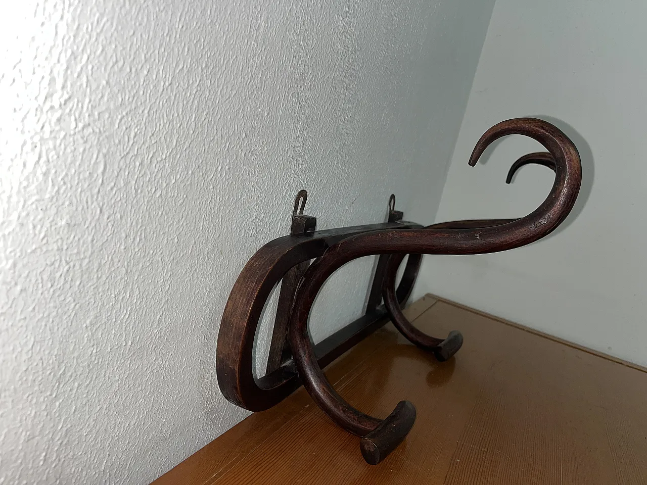Thonet coat hanger 3