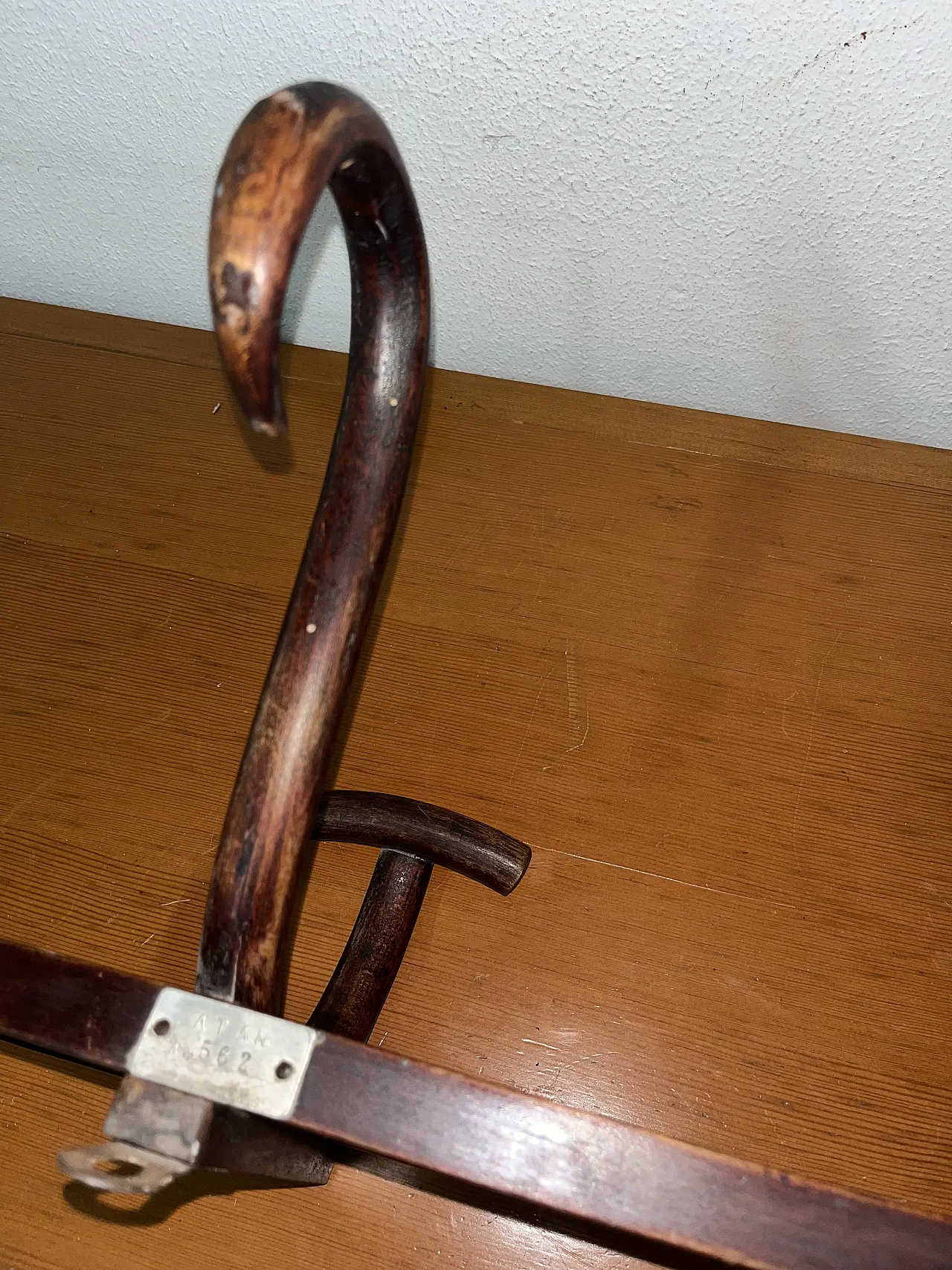 Thonet coat hanger 9