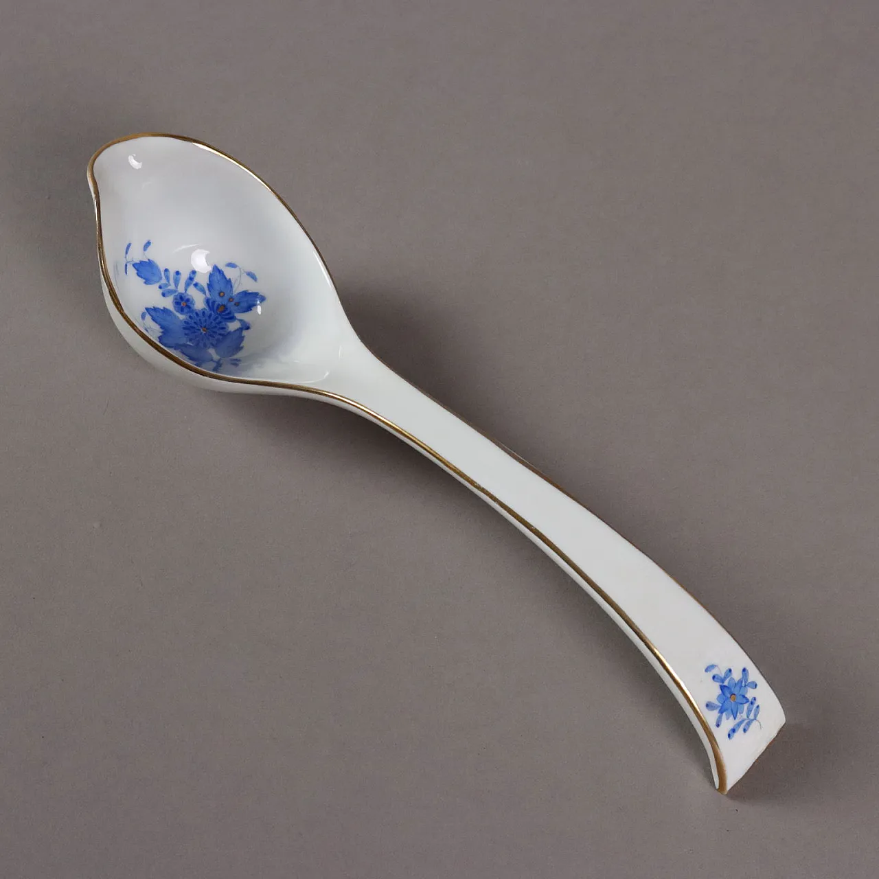 Servizio di piatti Herend in porcellana  per candida Tupini, '900 10