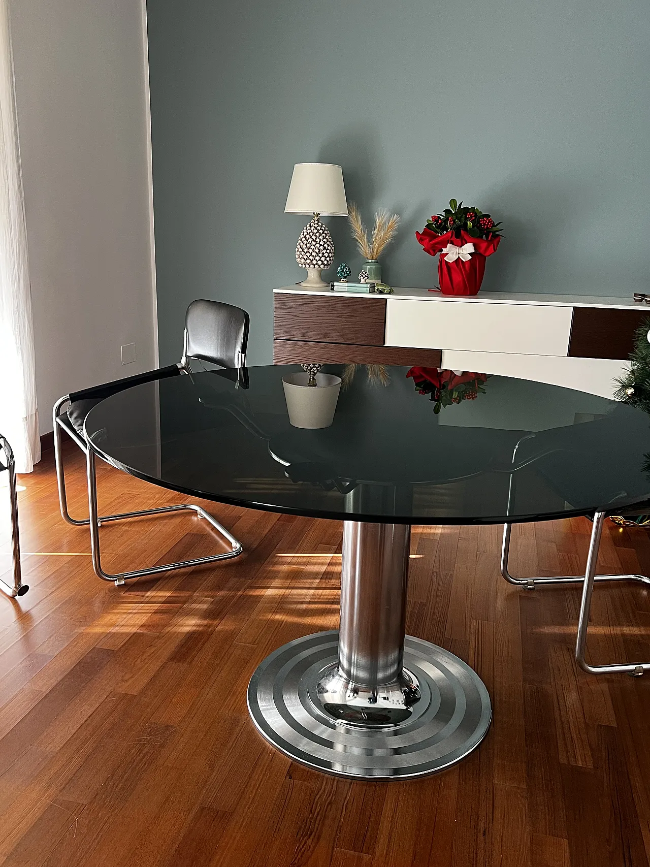 Round Space age table with glass top and chairs, 1970s 2