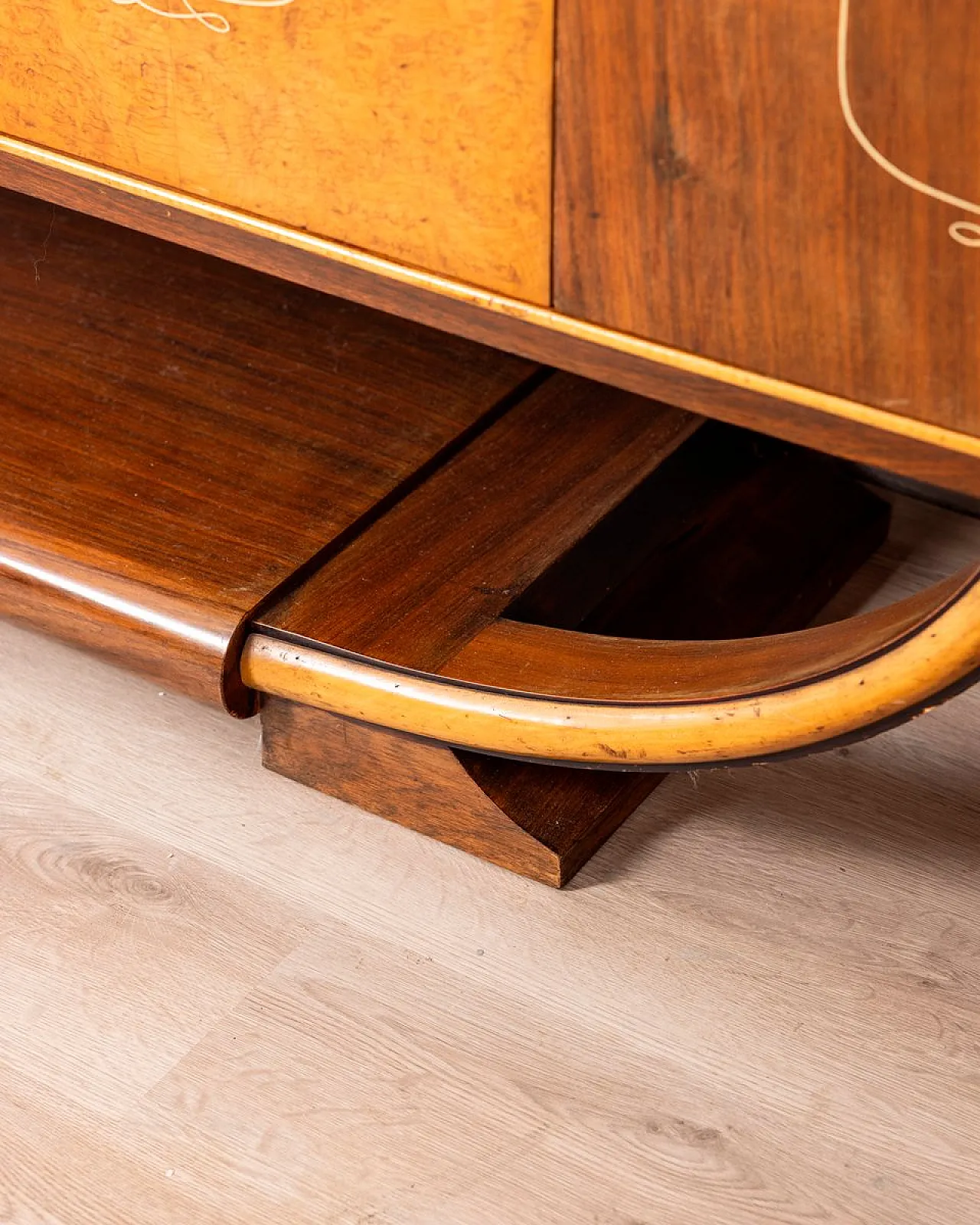 Credenza in legno e vetro, anni '30 8