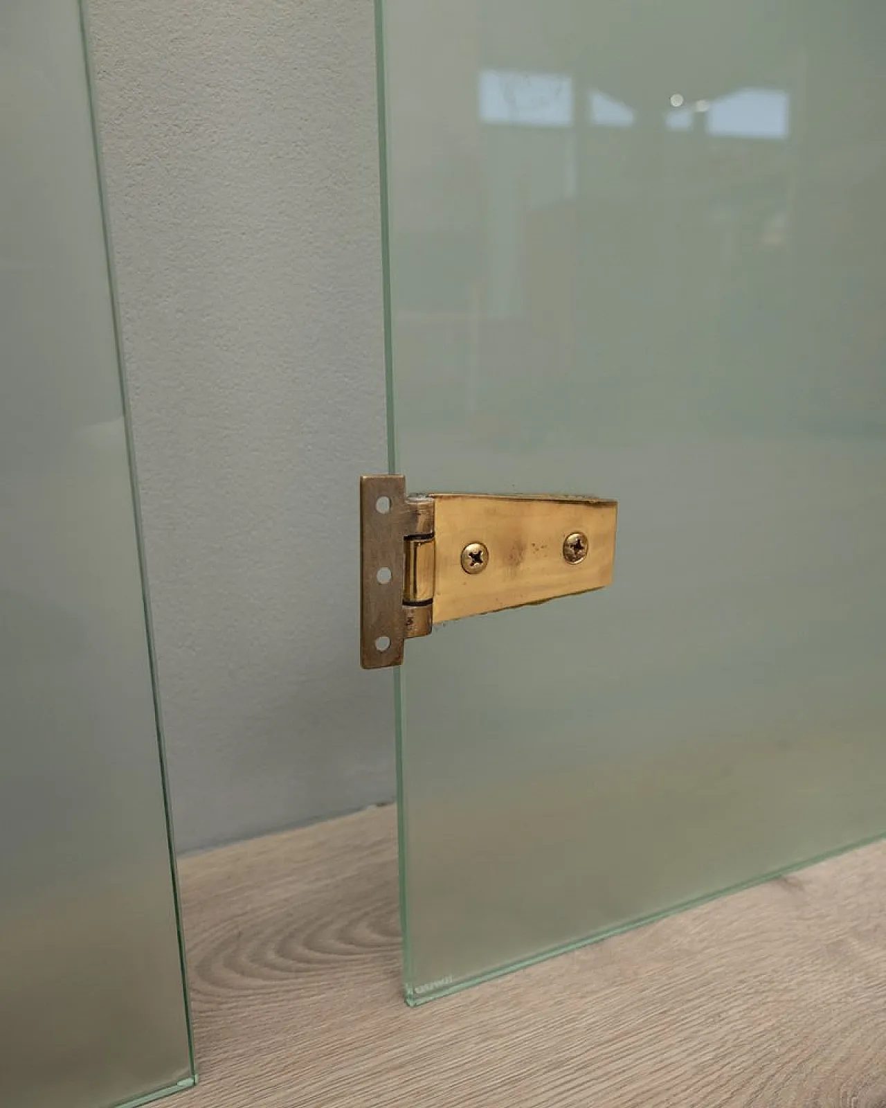 4 glass and brass doors by Fontana Arte, 1960s 6