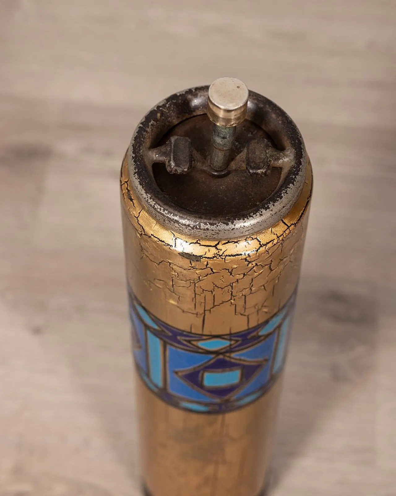 Floor ashtray in glazed metal, 1970s 7