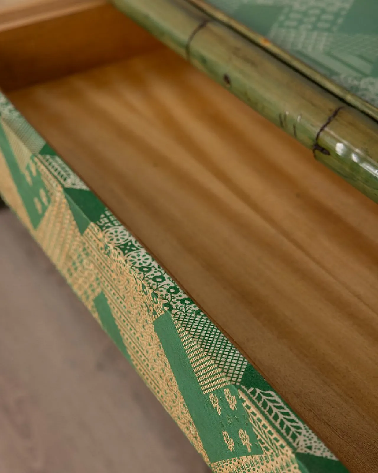 Vivai Del Sud green bamboo and fabric desk and chair, 1960s 10