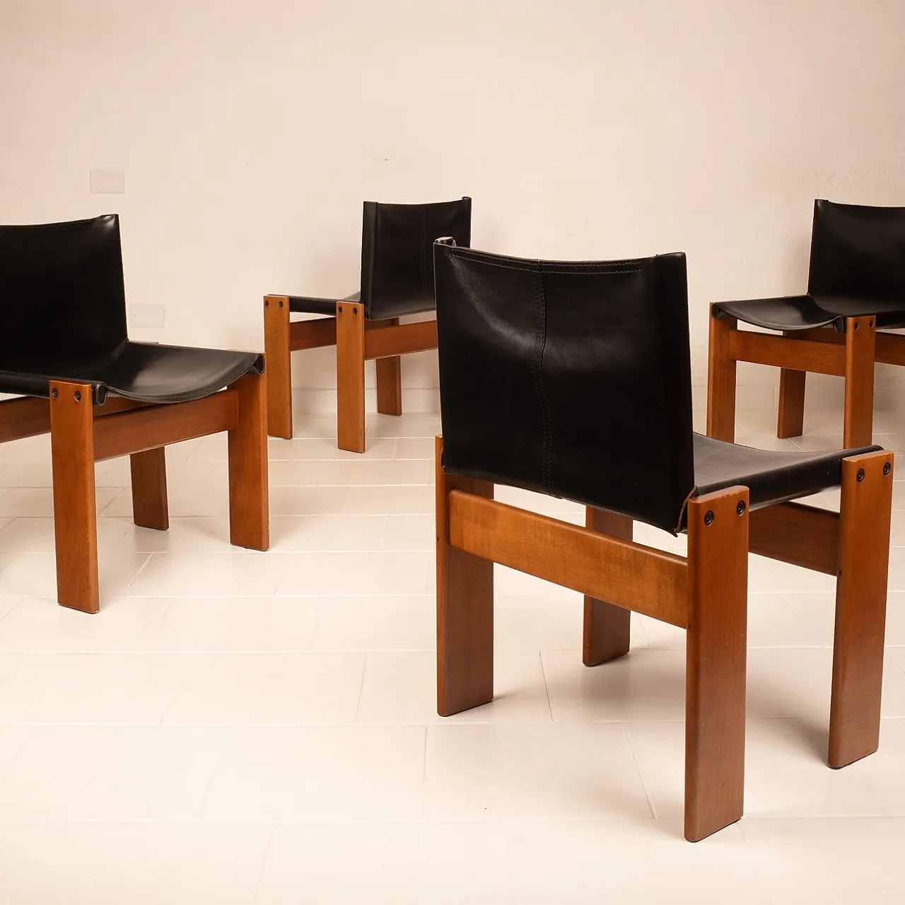 4 Sedie Monk di Afra e Tobia Scarpa per Molteni, anni '70 40