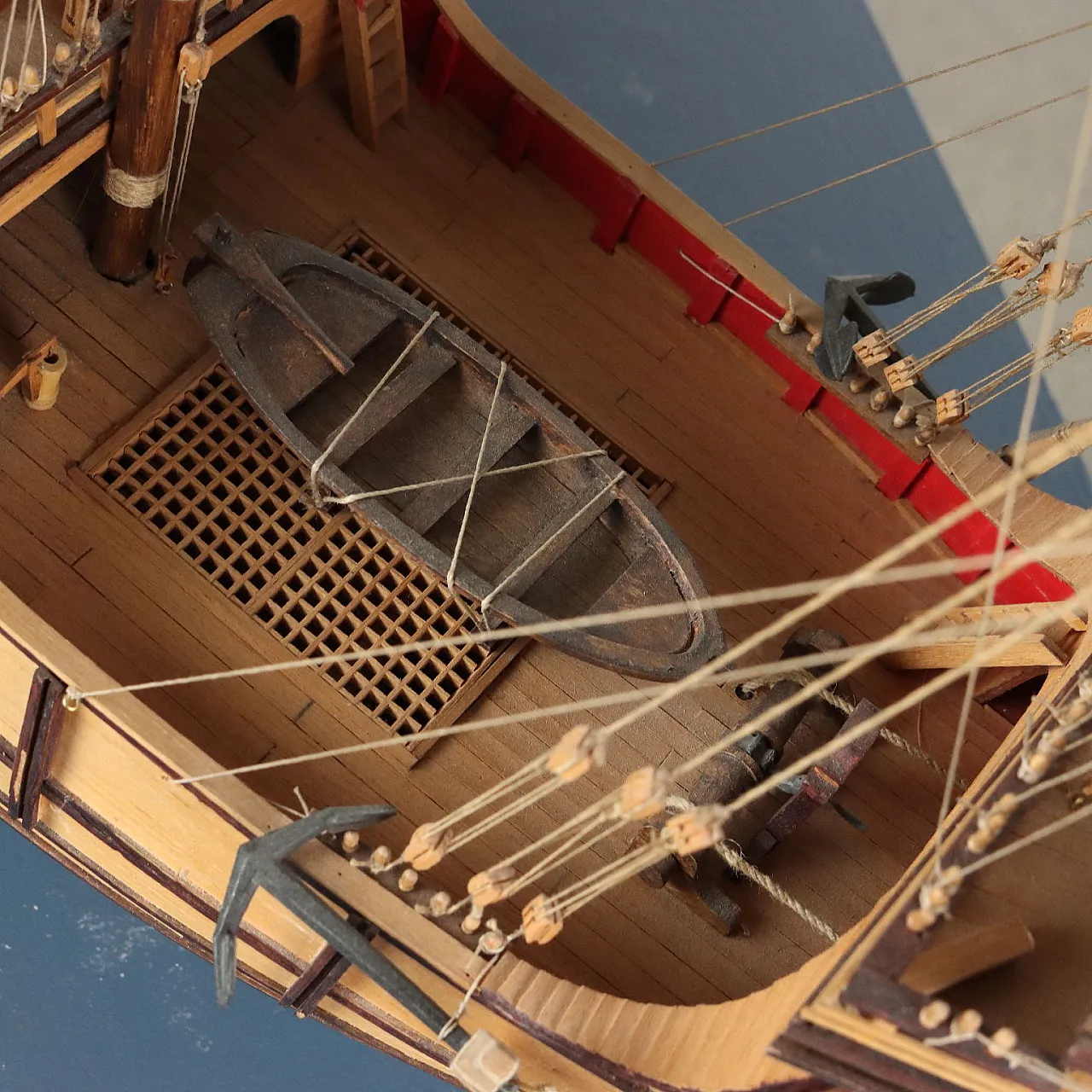 Model of a vessel Atlantic Carrack handmade in Italy, 20th century 8