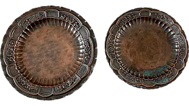 Coppia di piatti in rame liberty, primo '900