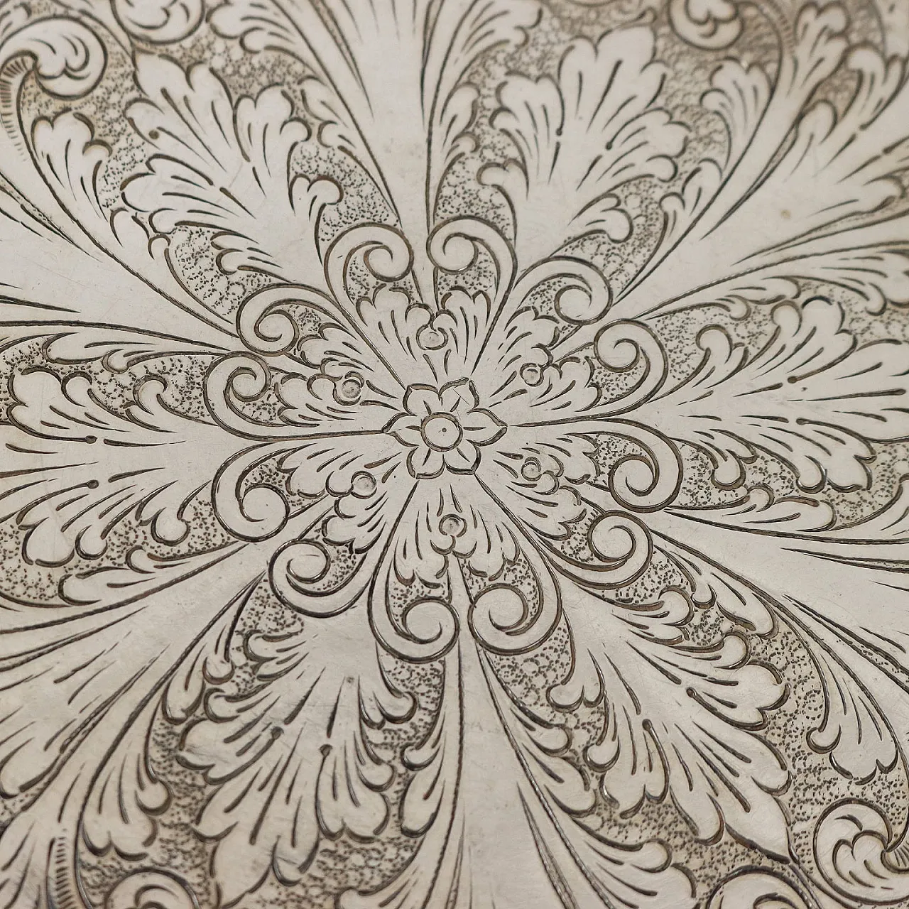 Silver centrepiece, late 20th century 6