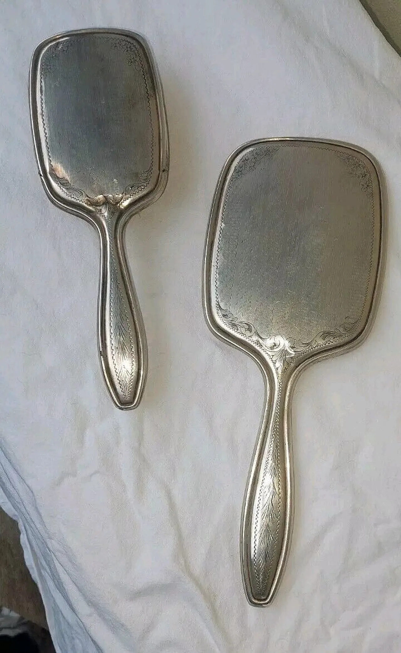 Specchio e spazzola in argento, primo '900 8