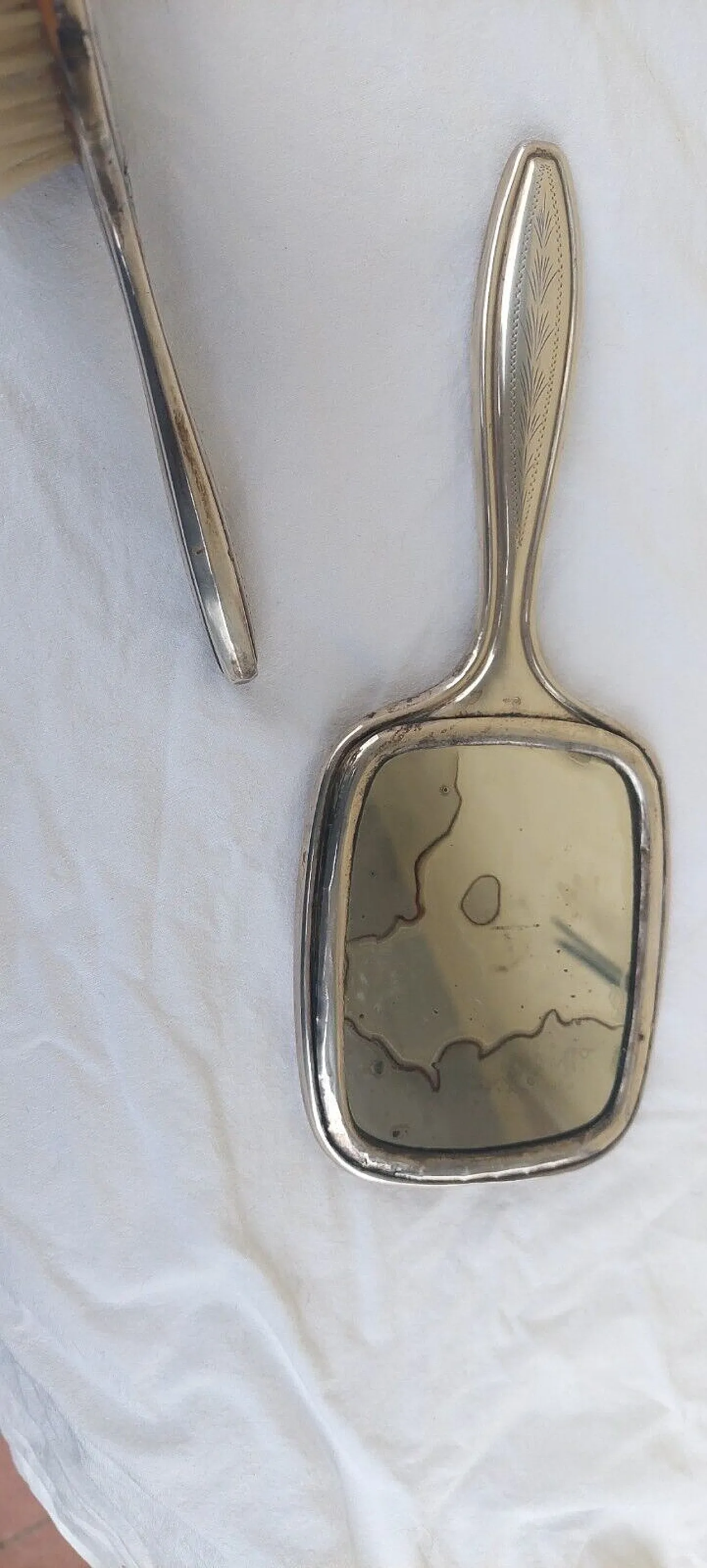 Specchio e spazzola in argento, primo '900 10