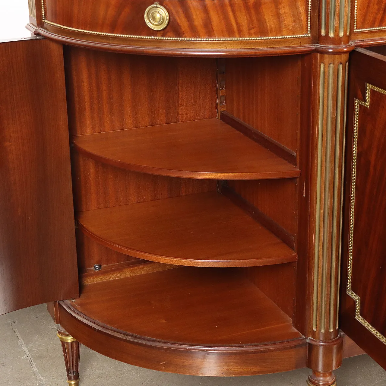 Louis XV style sideboard, 20th century 9