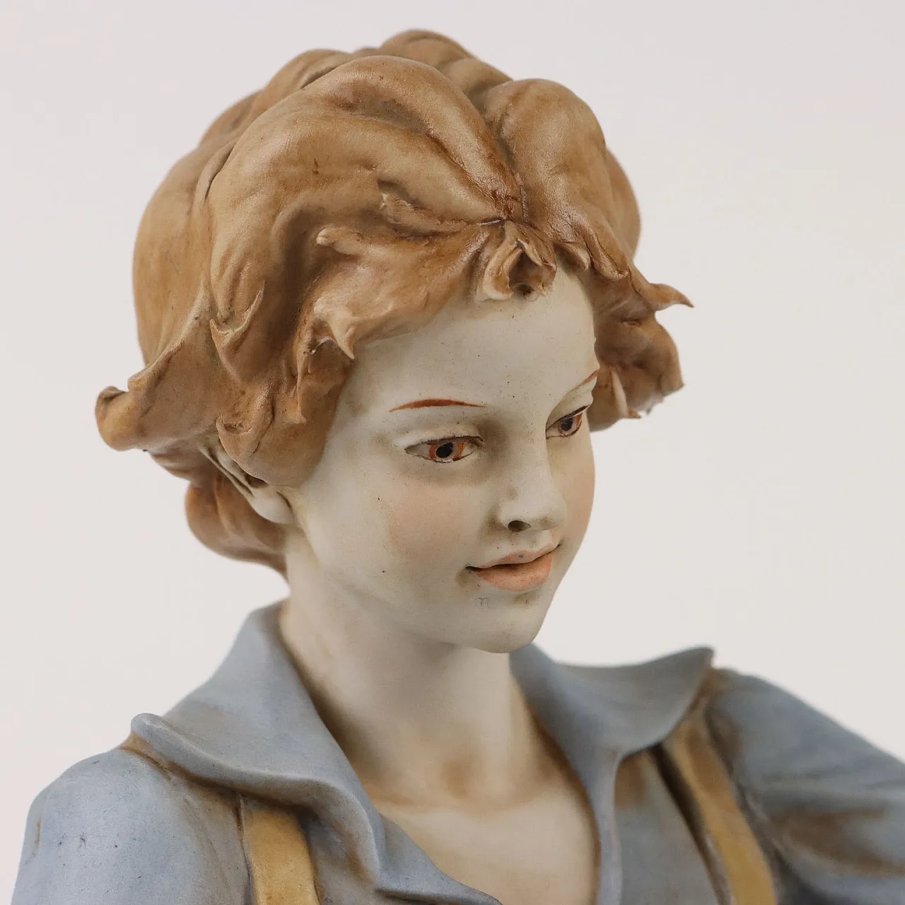 Biscuit porcelain sculpture by L. G. Benacchio for Triade Bassano 4