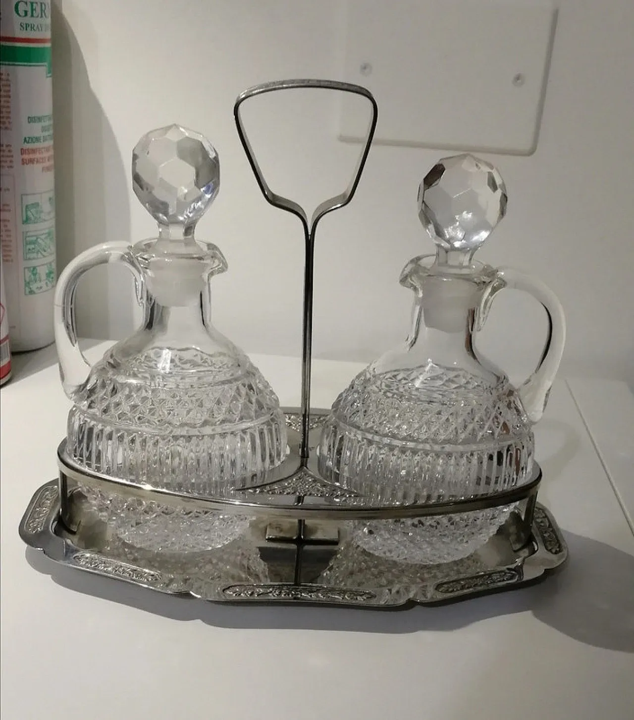 Oil and vinegar set, 20th century 1
