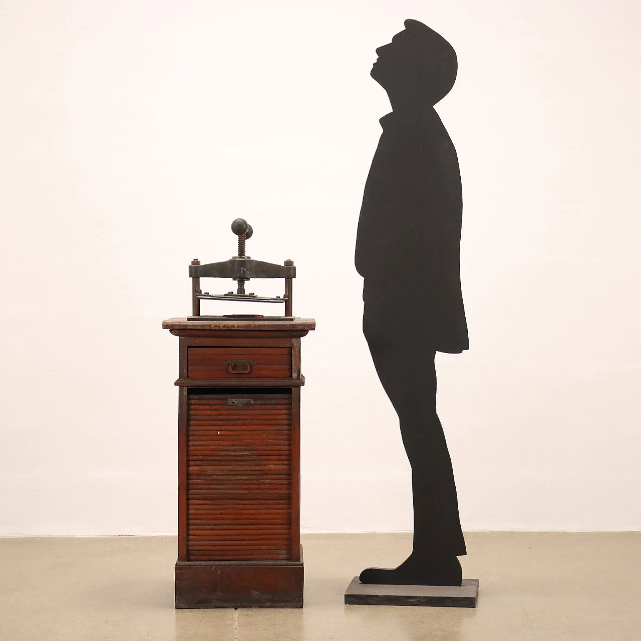 Mobile da ufficio con pressa e serranda, inizio '900 2