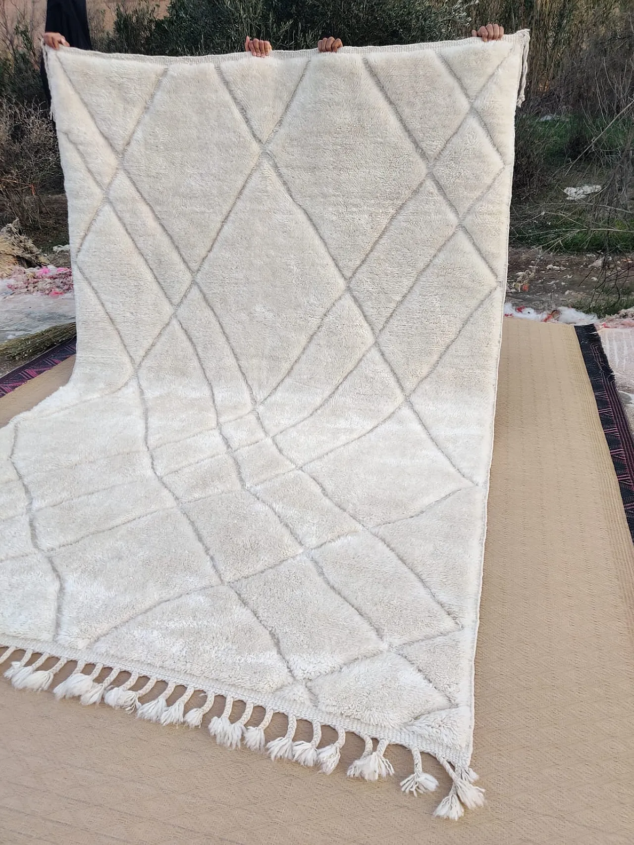 Handmade Moroccan Mrirt rug with diamond pattern, 2000 1