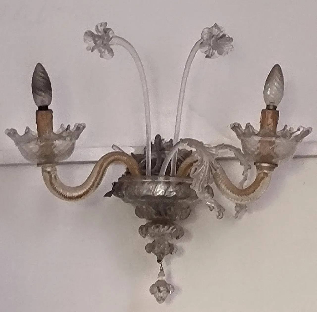 3 rari lampadari di Murano e 7 applique in vetro soffiato, anni '30 3