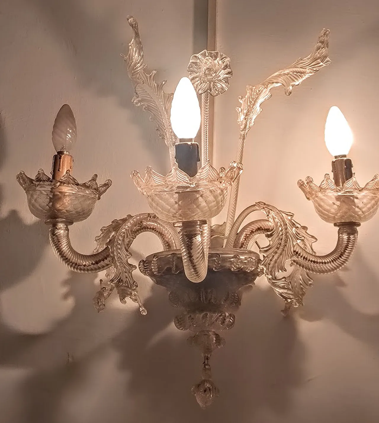 3 rari lampadari di Murano e 7 applique in vetro soffiato, anni '30 15