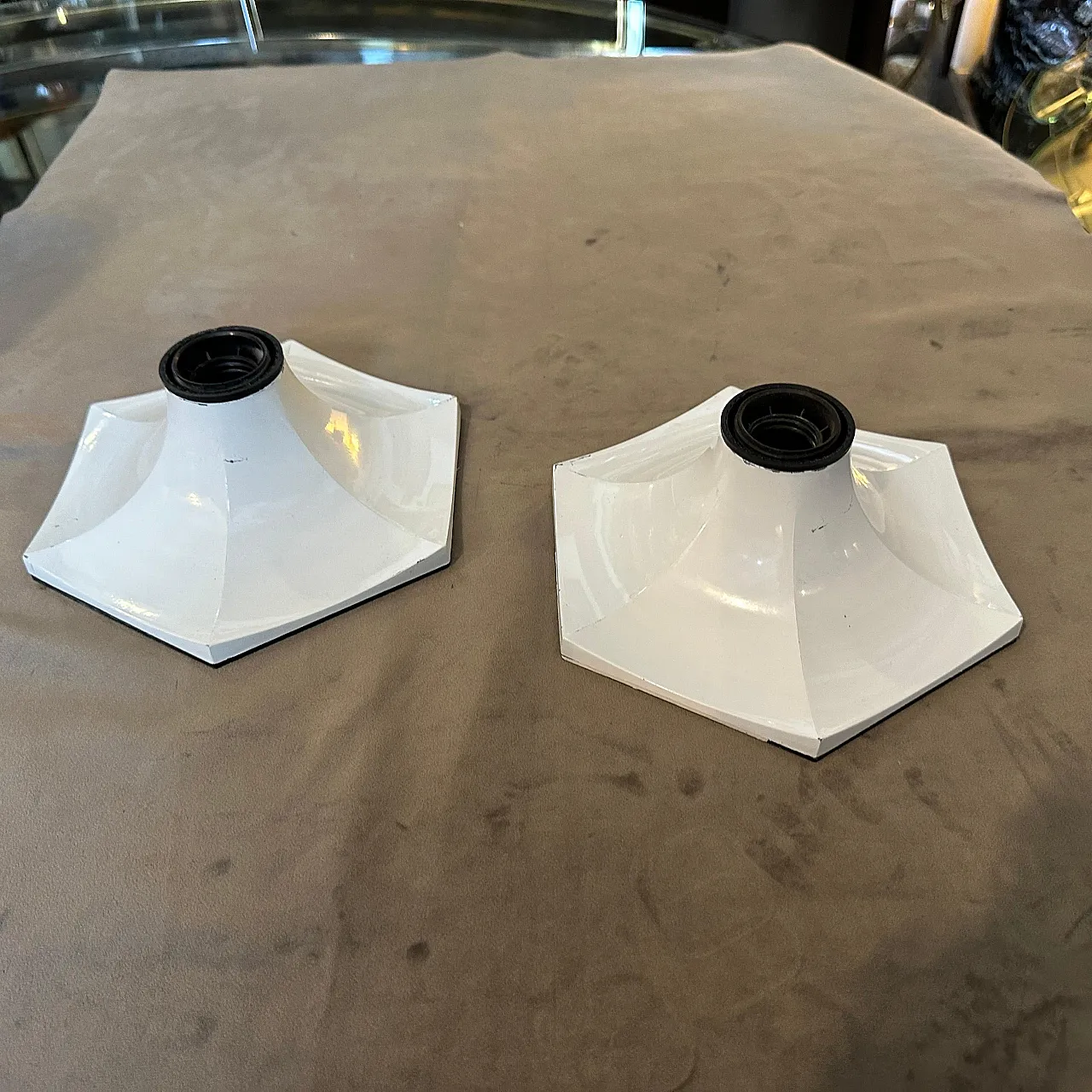 Coppia di applique in metallo verniciato Cloe 508 di Fosnova, anni '70 10