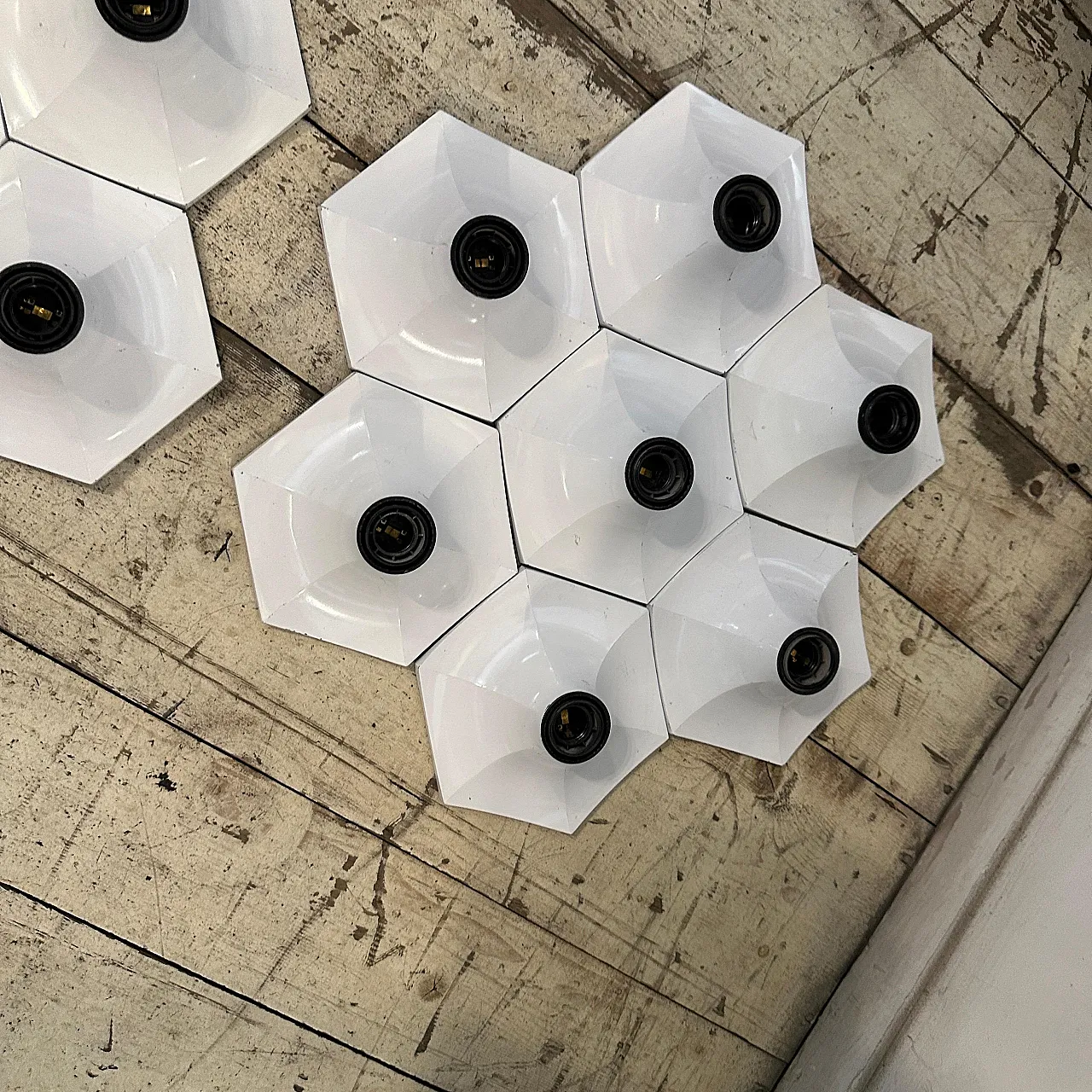 Coppia di applique in metallo verniciato Cloe 508 di Fosnova, anni '70 17