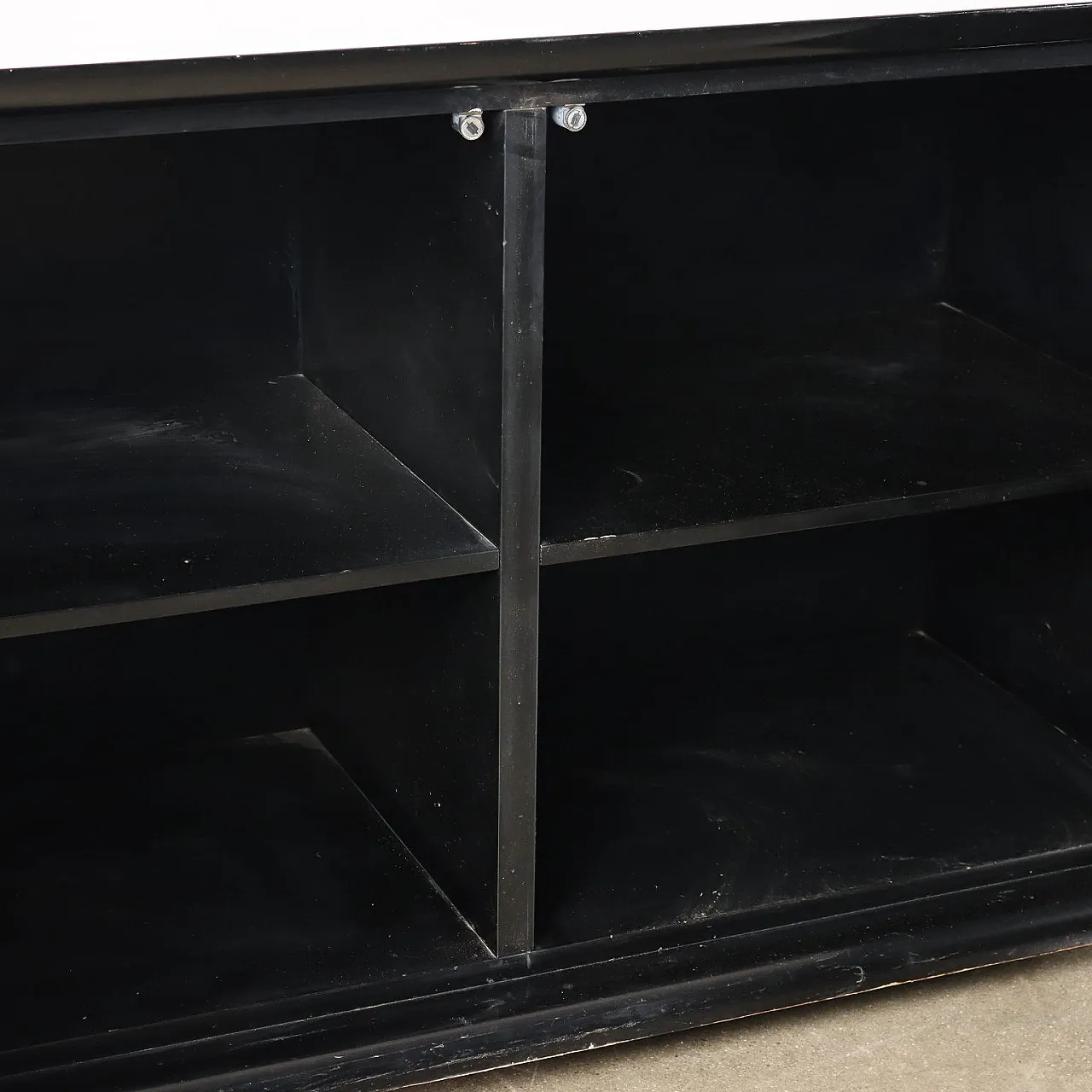 Lacquered wood and chromed aluminum sideboard, 1970s 8