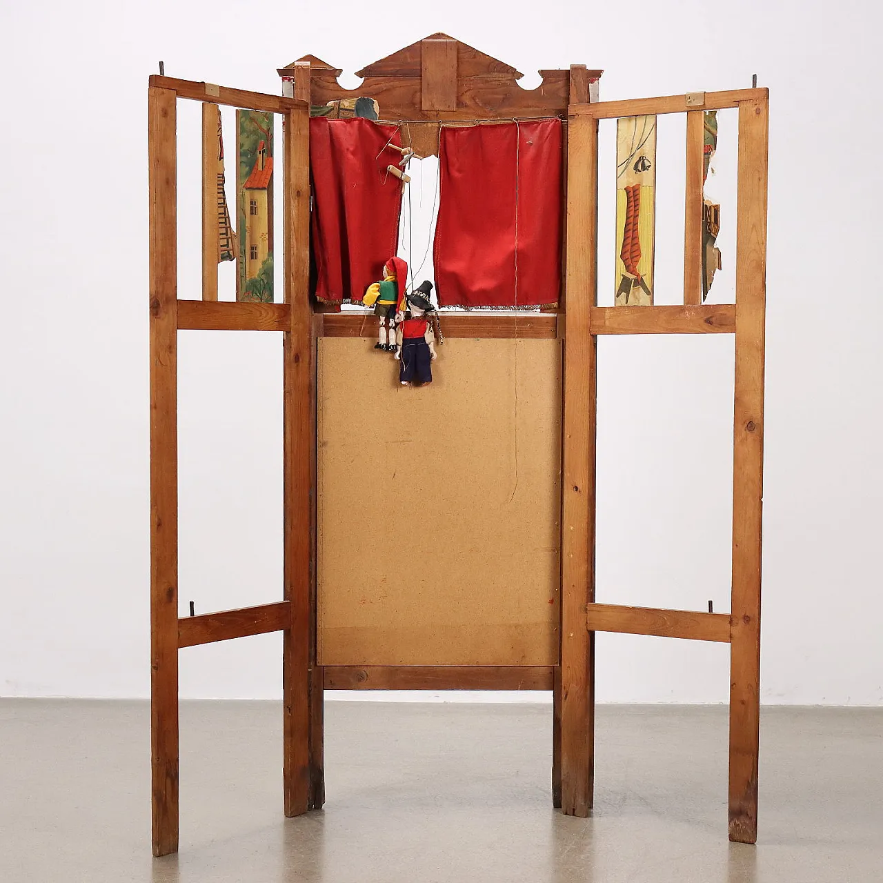 Teatrino portatile per marionette in legno, metà '900 9