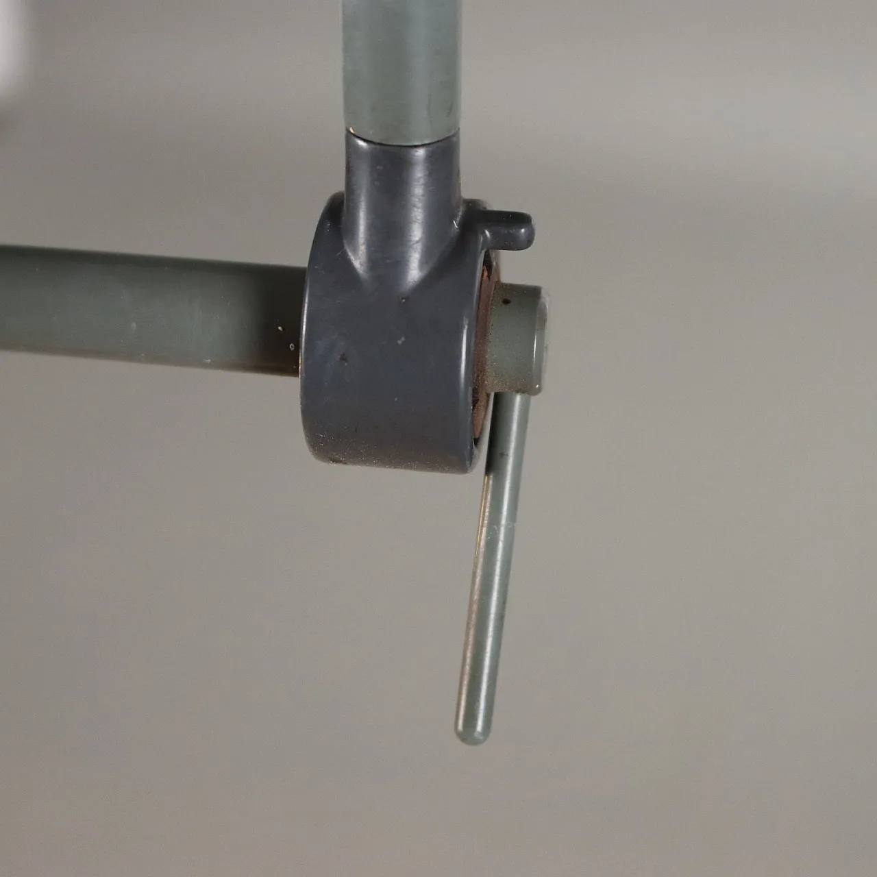 Lampada 'Lippa' di M. Bertoni per Castaldi Illuminazione, anni '80 8