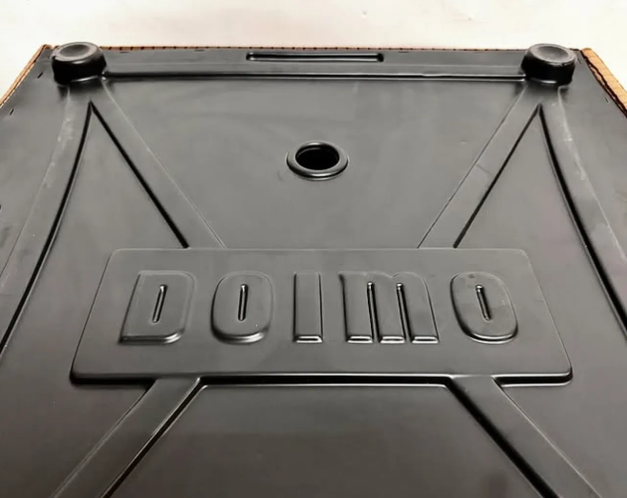 Pair of Doimo armchairs, 1970s 2